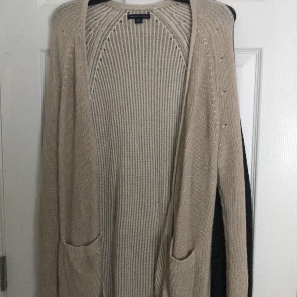 American Eagle cardigan